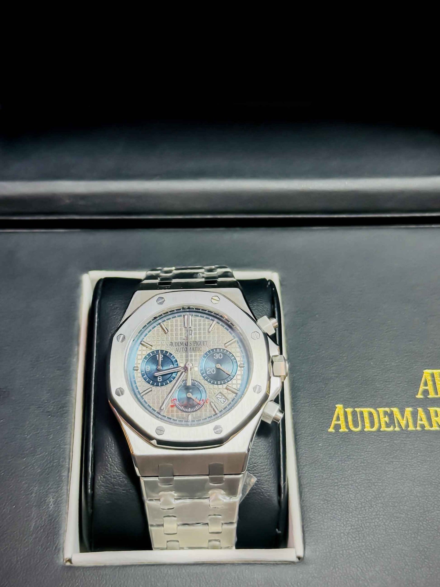 Audemars Piguet Royale Oak - Chronograph Master Edition