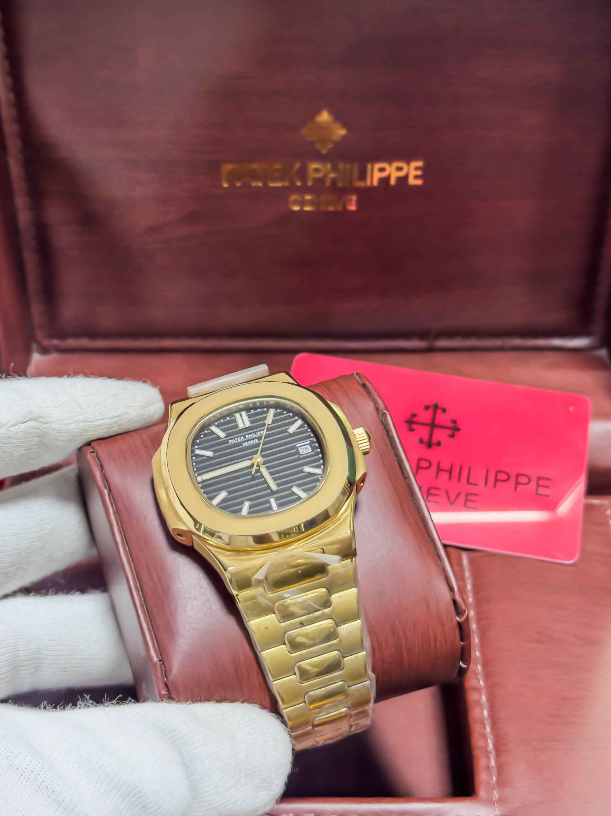 Patek Philippe Nautilus Golden - Black Dial - Master Edition