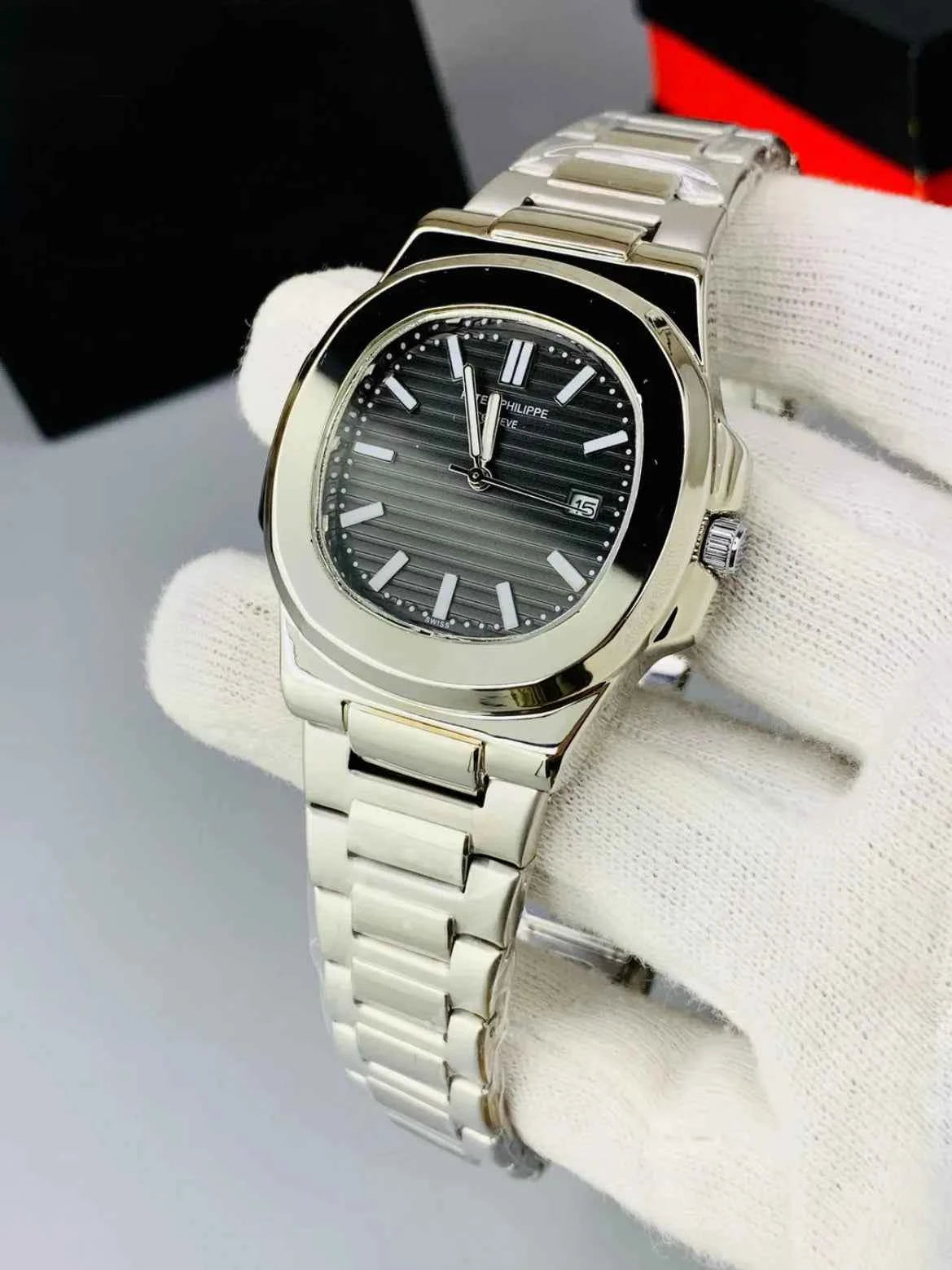 Patek Philippe Nautilus Silver