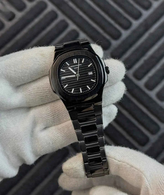 Patek Philippe Nautilus Black